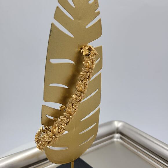 Sarah Coventry Flowers Chain Bracelet 8" Gold Tone Textured Fashion Jewelry - Picture 10 of 12